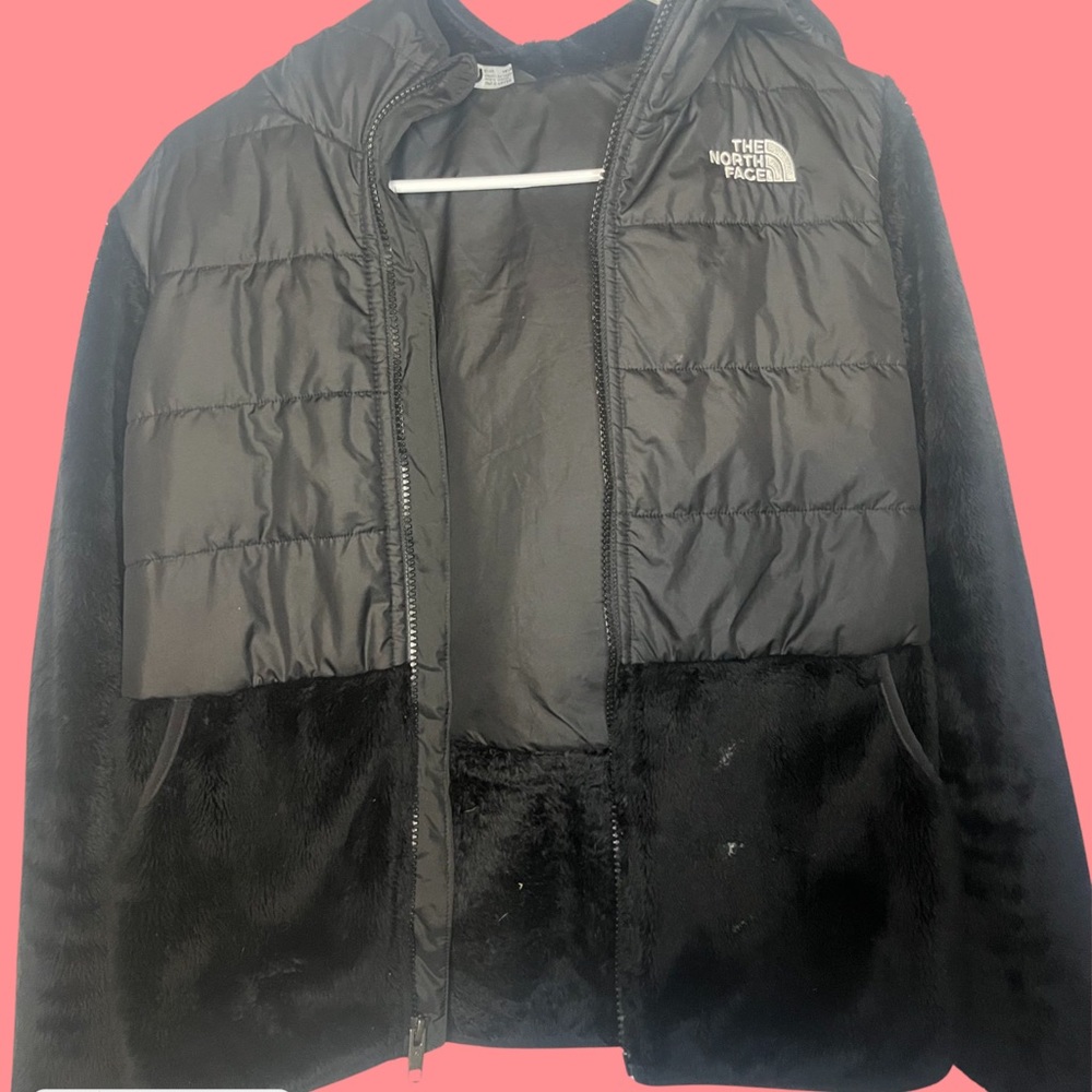 Black north face jacket